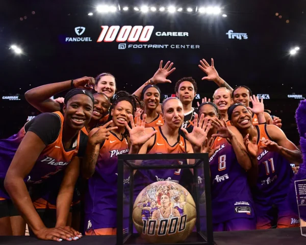 Diana Taurasi Reaches 10,000 Points, a First in WNBA History