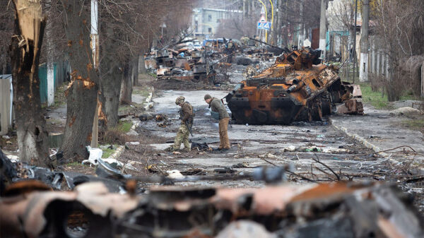 Russian Families Torn in Silence During War