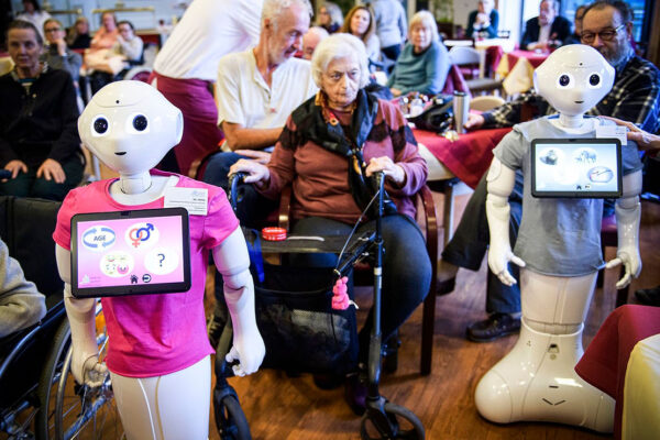 Families are using robots more and more often: can they cure loneliness?