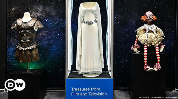 Unsold Star Wars Icon: Princess Leia’s Gown Fails to Meet Auction Expectations