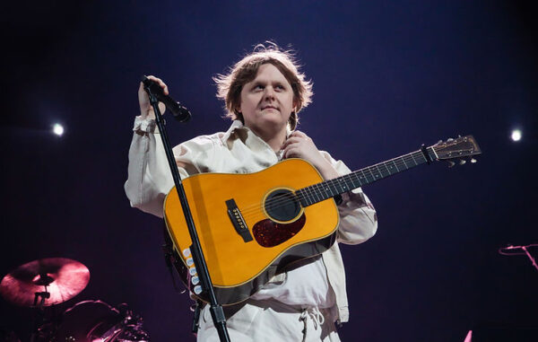 Audience Helps Lewis Capaldi Sing the Rest of Someone You Loved