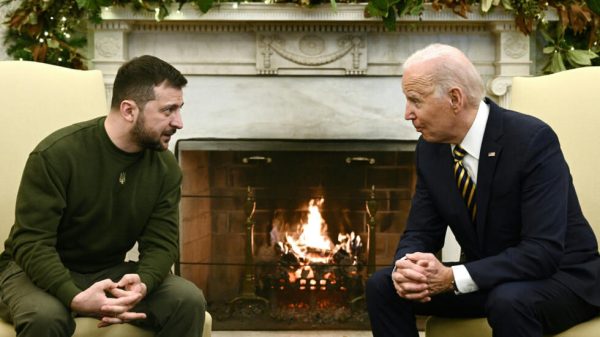 Biden Administration Refusing to Give Ukraine Long-Range Missiles