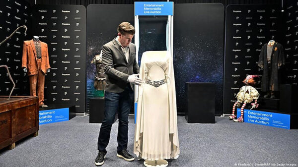 Bids for Princess Leia’s Gown Did Not Reach the Minimum Sale Price