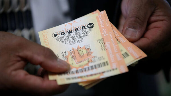 Powerball Jackpot Prize Hits One Billion