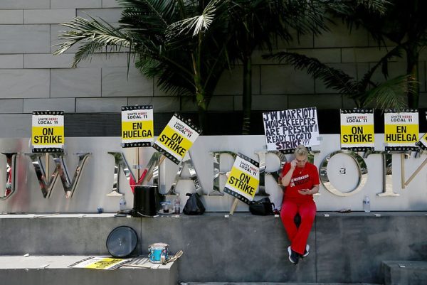 Los Angeles Hotel Workers Go On Strike