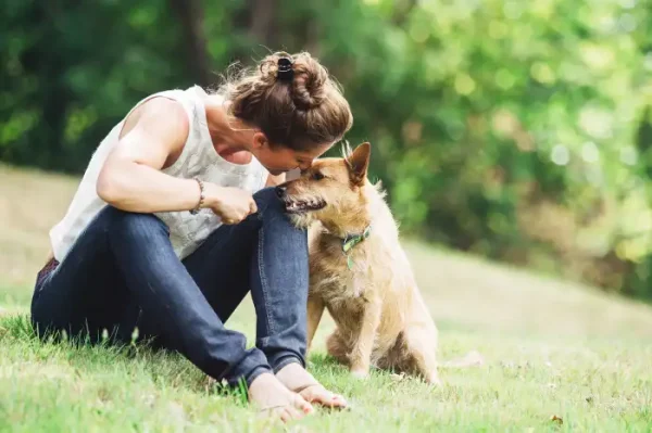 Spending Even Five Minutes with a Dog can Make You Happier