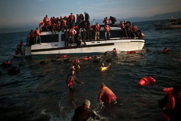 750 Migrants Board Vulnerable BoatBut The Shipwreck was Inevitable