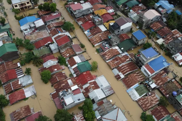 Storm Nalgae Devastates Parts of the Philippines