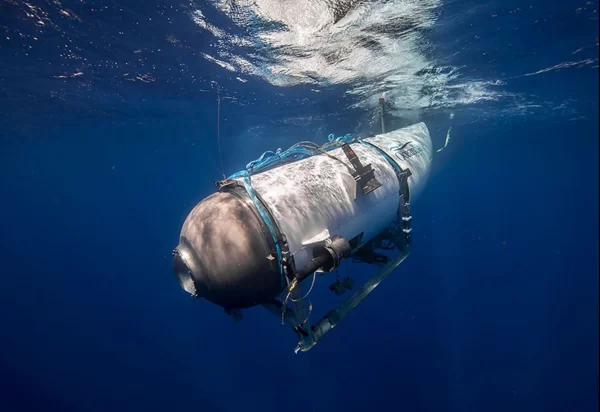 2023 Submarine Imploded Underwater Due to Pressure and Materials