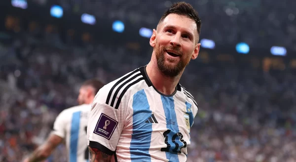 Lionel Messi leads Argentina through World Cup