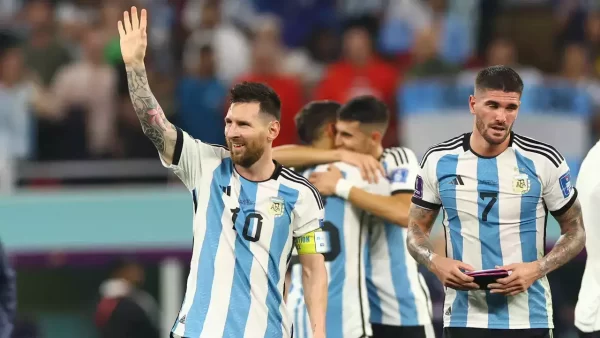 Lionel Messi and Argentina win 2-1, advance to quarterfinals