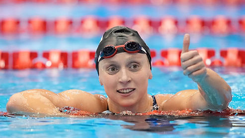 Katie Ledecky Passes Phelps as the First Person to Win All Six Lap Swimming in the Same Olympic Even