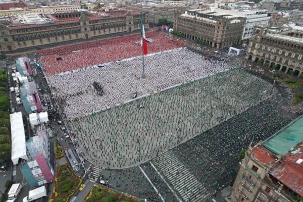 Mexico City sets world record after 14,299 attend mass boxing class