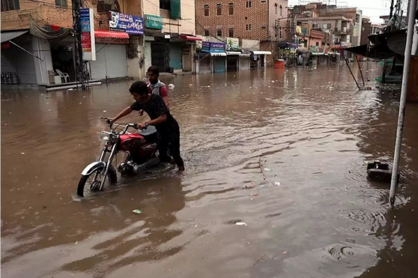 Climate Change Exacerbates Pakistan’s Flood Season