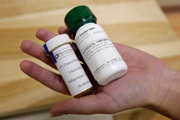 Patients turn to abortion pills after states impose abortion bans