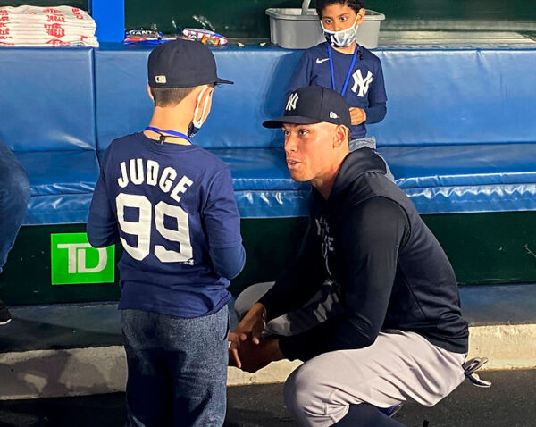 Yankees fan gets recruited by The Yankees