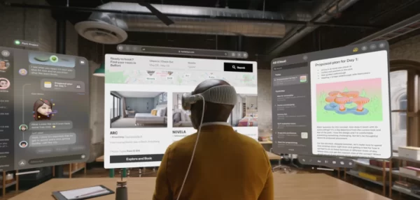 Apple’s Vision Pro Headset mixes Virtual Worlds with the Real World
