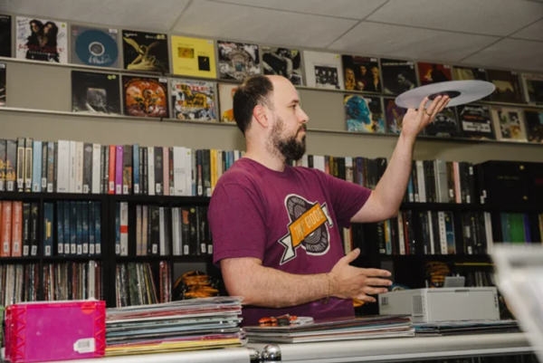 Phoenix Store Owner Exposes Mobile Fidelity and Sets Audiophile World on Fire