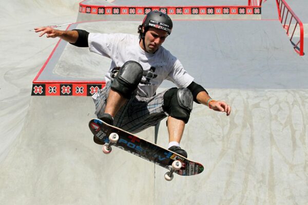 How a 50 Year Old Skateboarder Shows that Sports Are Not Only for the Young