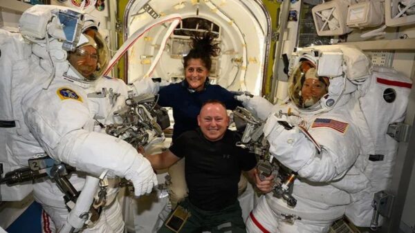 NASA and Boeing Officials Claim Astronauts are not stuck on ISS