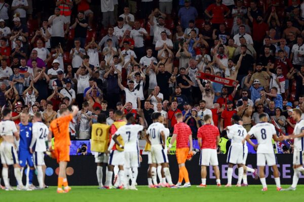 England Booed By Own Fans, Creating an Unusual Environment for the Players