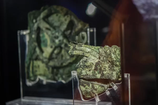 New Insight Into The Antikythera Mechanism