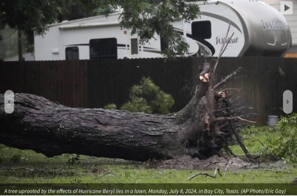 Hurricane Beryl in Texas Causes Power Outages and Floods