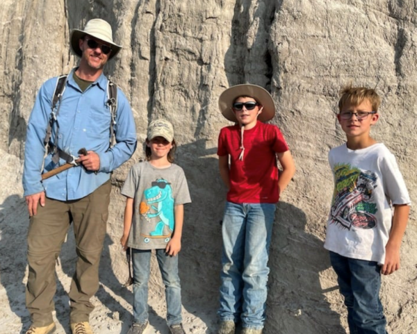 3 boys found the bones of a teenage T-Rex