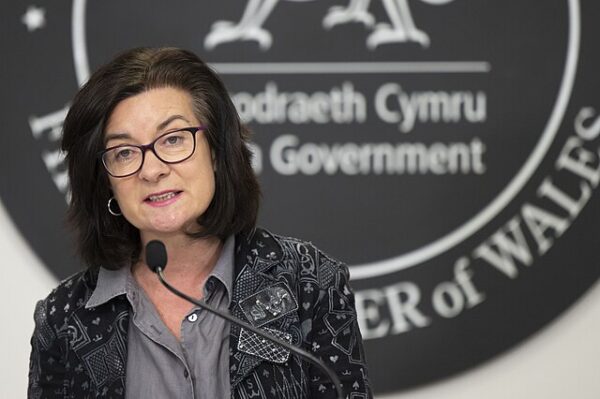 ELUNED MORGAN SET TO BE WALES’ FIRST FEMALE LEADER