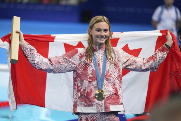 Canadian Swimmer Get Gold Medal at 17