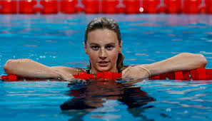 Talented 17-Year-Old Wins Gold for Canada in 400 meter-individual Medley