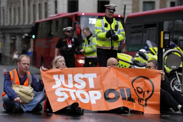 Protests in Britain Causes Many Arrests